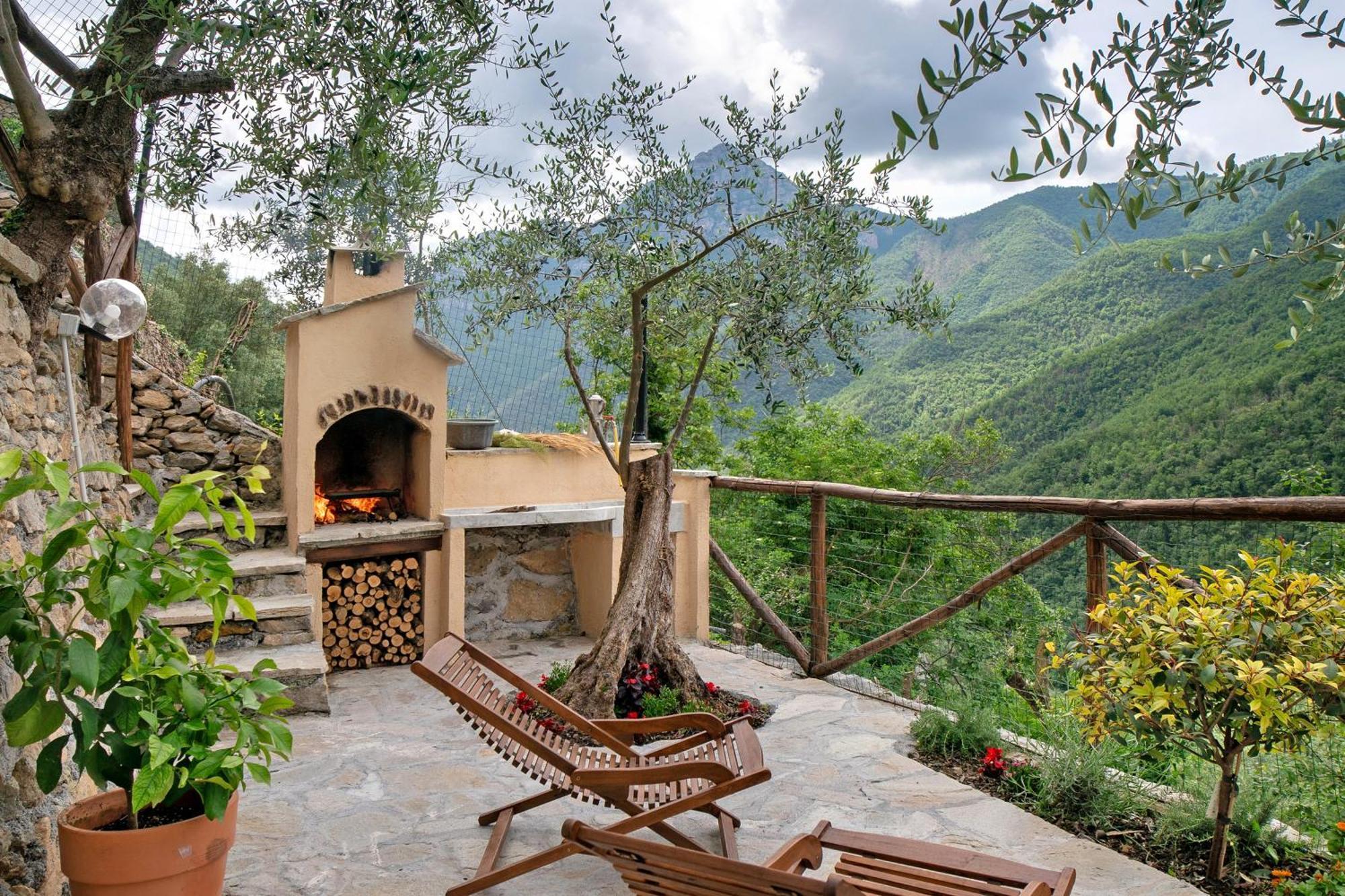 Agriturismo U' Spigu Nonna Annetta Nasino Exterior photo